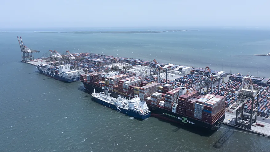 DJI 0141 Sammy Ofer Bunkering Kinkston 878X494